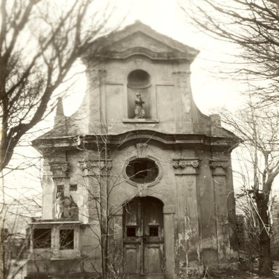 Barokní kaple zesnulých (též kaple sv. Kříže)