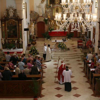 Z bohoslužby při 300. výročí posvěcení kostela v roce 2012