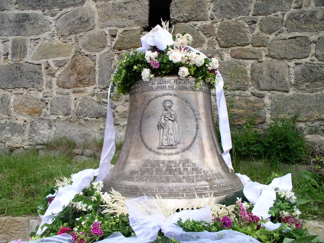 Zvon sv. Pavel (hmotnost 506 kg, tón a1)